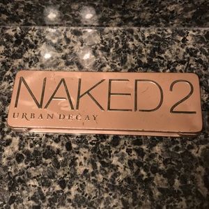 Naked 2 Palette used